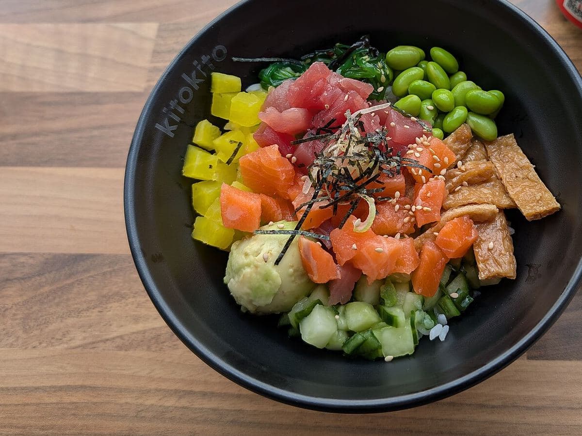 Somonlu Poke Bowl